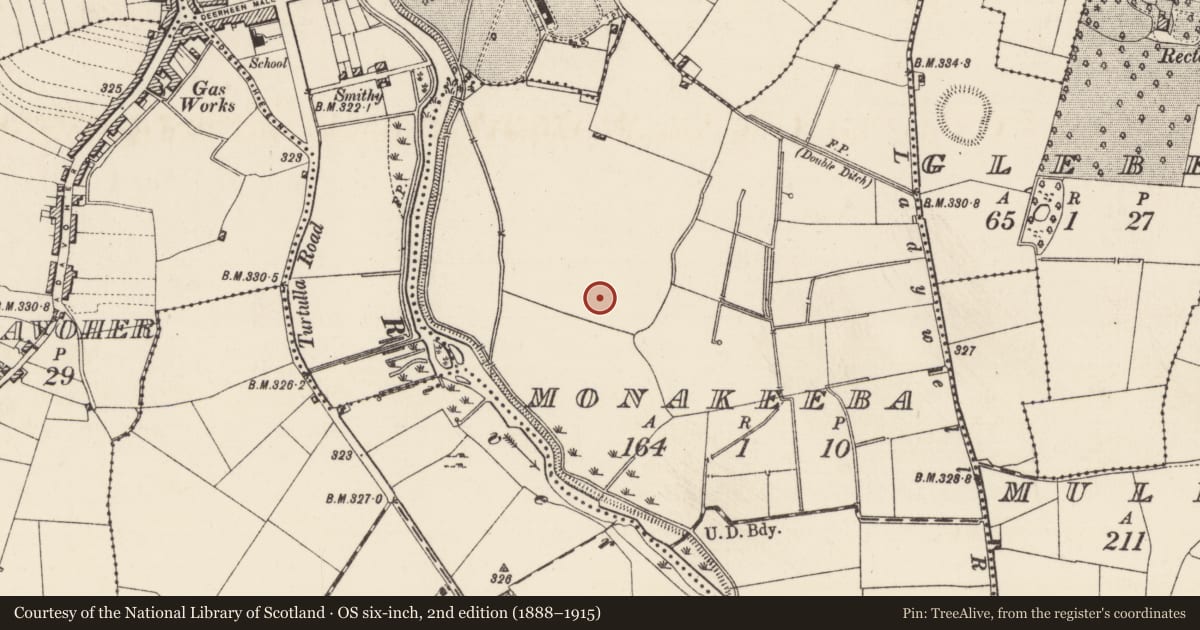 Ordnance Survey six-inch map, 2nd edition (1888–1915) covering the location of Enclosure, Monakeeba, County Tipperary North, with a pin at the register's coordinates