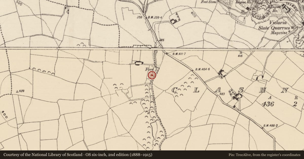 Ordnance Survey six-inch map, 2nd edition (1888–1915) covering the location of Fulacht fia, Clashnasmut, County Tipperary South, with a pin at the register's coordinates