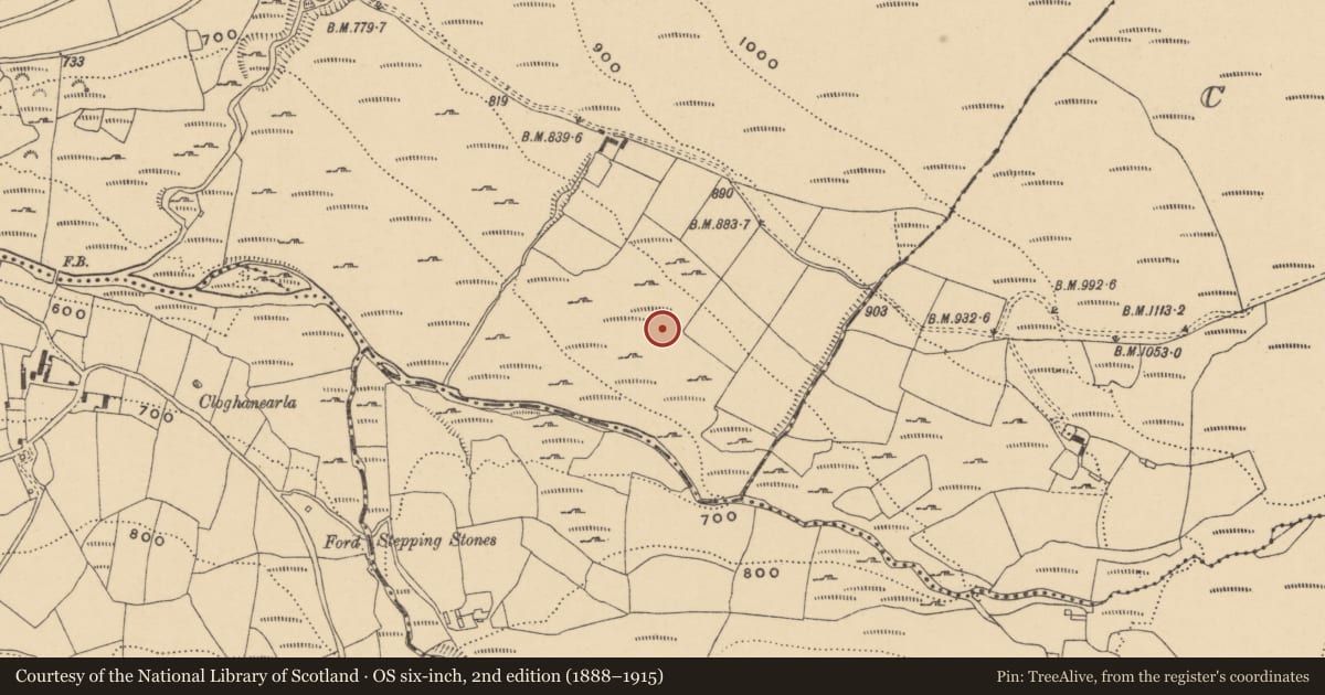 Ordnance Survey six-inch map, 2nd edition (1888–1915) covering the location of Hut site, Knockanaffrin, County Waterford, with a pin at the register's coordinates