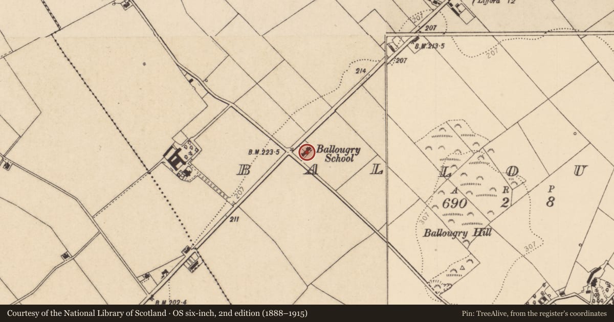 Ordnance Survey six-inch map, 2nd edition (1888–1915) covering the location of Ballougry Primary School, Derry City and Strabane, with a pin at the register's coordinates