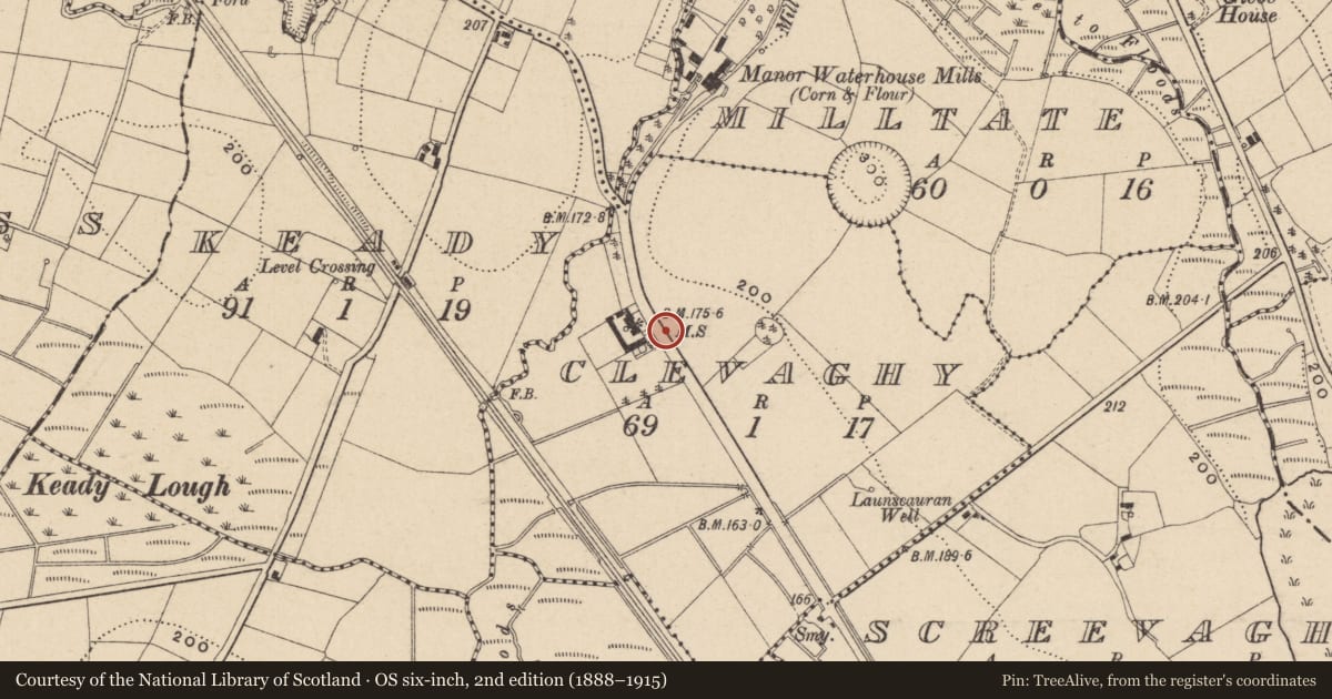 Ordnance Survey six-inch map, 2nd edition (1888–1915) covering the location of Milestone 11 Mile, Clevaghy, with a pin at the register's coordinates