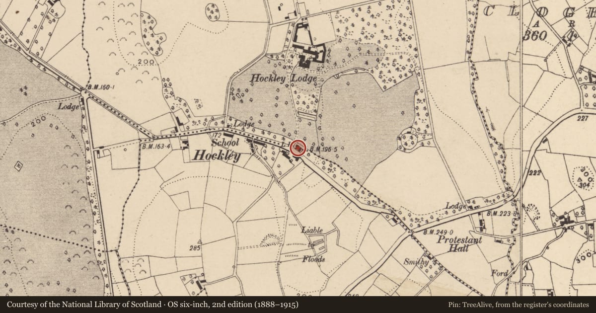 Ordnance Survey six-inch map, 2nd edition (1888–1915) covering the location of Gates/Screens/Lodges, Armagh City, Banbridge and Craigavon, with a pin at the register's coordinates
