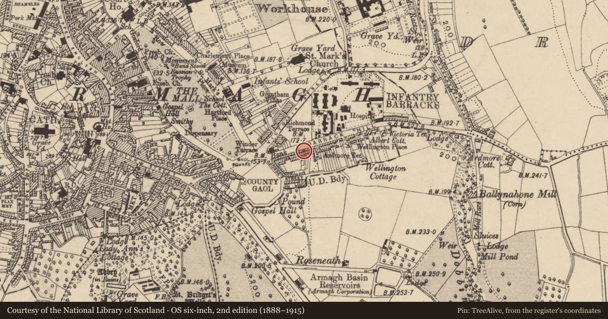 Ordnance Survey six-inch map, 2nd edition (1888–1915) covering the location of 33 Barrack Hill, Armagh City, Banbridge and Craigavon, with a pin at the register's coordinates