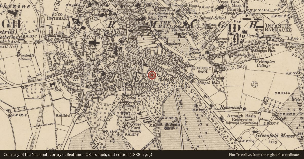 Ordnance Survey six-inch map, 2nd edition (1888–1915) covering the location of 10 Dobbin St., Armagh City, Banbridge and Craigavon, with a pin at the register's coordinates