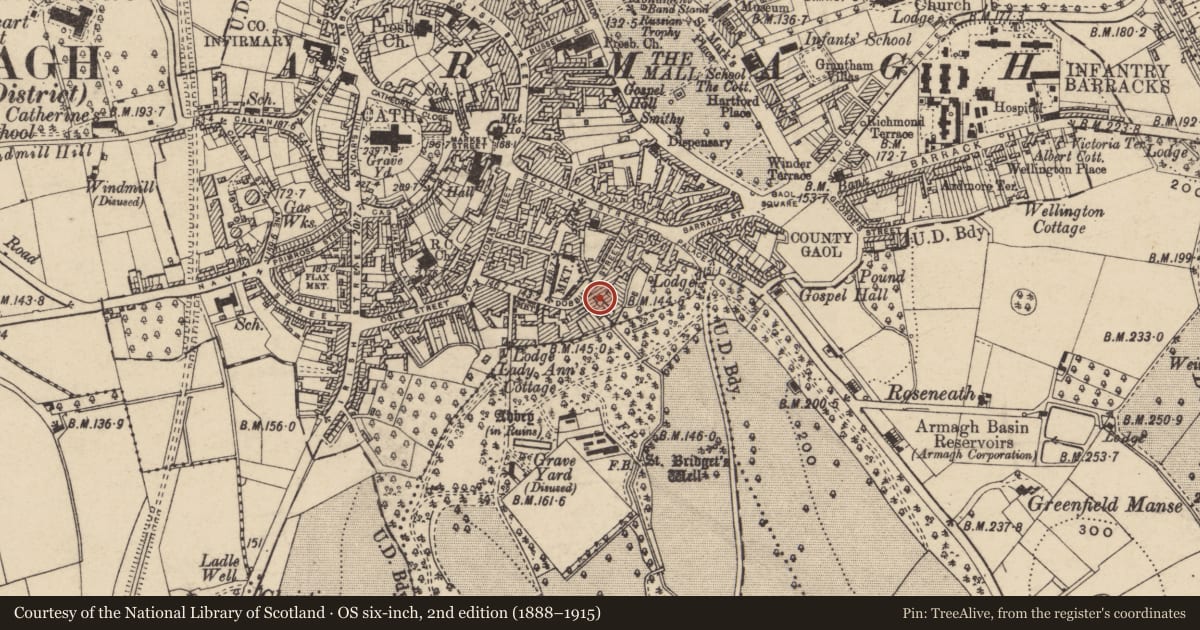 Ordnance Survey six-inch map, 2nd edition (1888–1915) covering the location of 30 Dobbin St., Armagh City, Banbridge and Craigavon, with a pin at the register's coordinates
