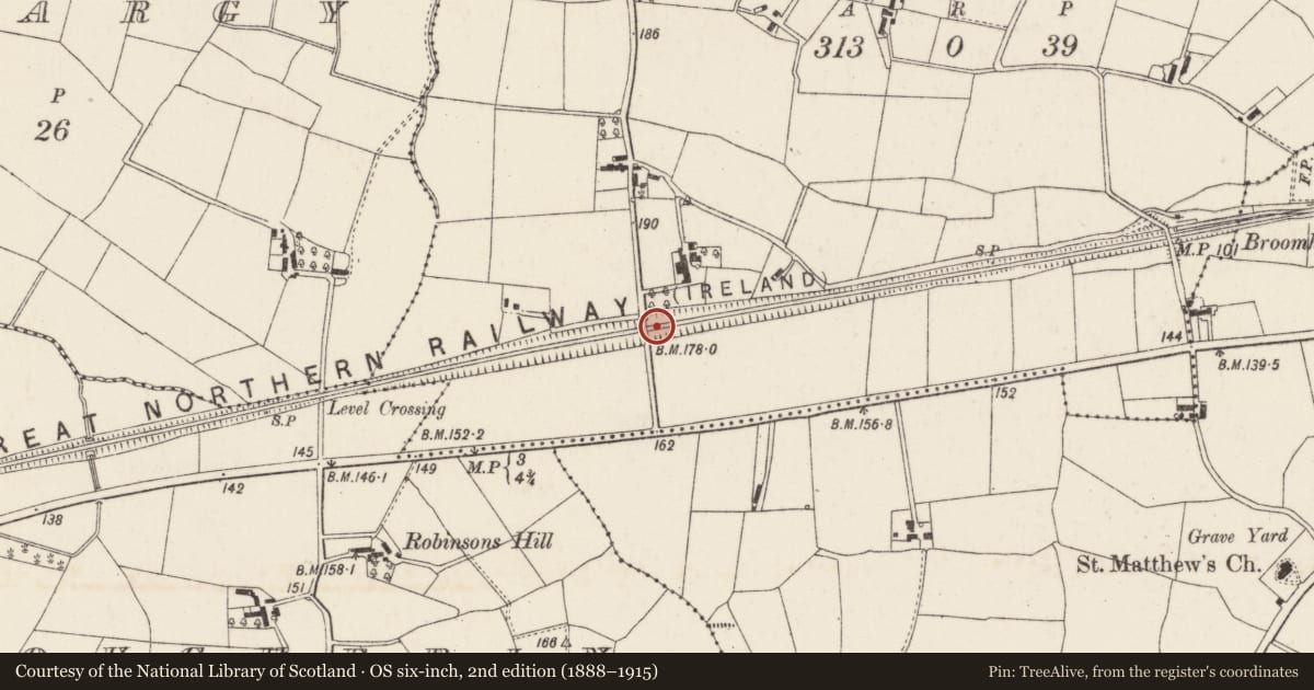 Ordnance Survey six-inch map, 2nd edition (1888–1915) covering the location of Road over rail bridge, Moyrusk, Lisburn and Castlereagh, with a pin at the register's coordinates