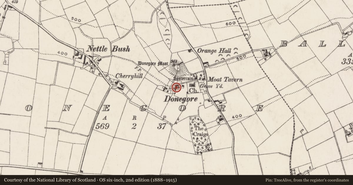 Ordnance Survey six-inch map, 2nd edition (1888–1915) covering the location of Outbuildings at Moat House, Donegore, Antrim and Newtownabbey, with a pin at the register's coordinates