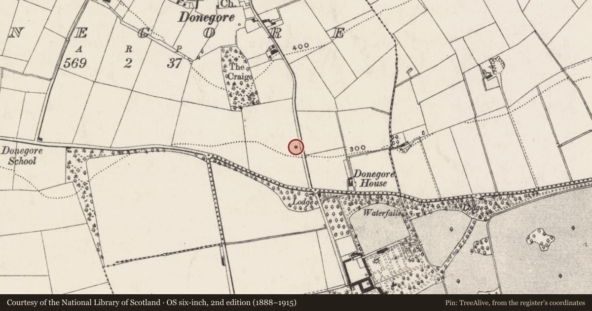 Ordnance Survey six-inch map, 2nd edition (1888–1915) covering the location of Donegore Footbridge over M2 Motorway, Antrim and Newtownabbey, with a pin at the register's coordinates