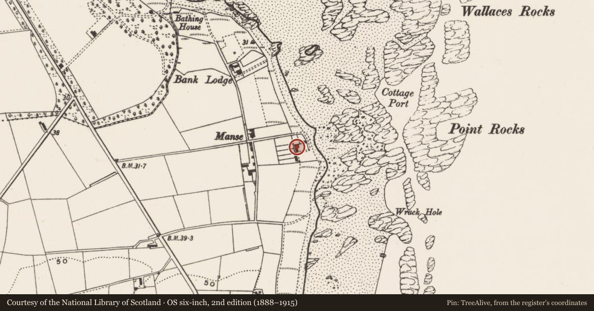 Ordnance Survey six-inch map, 2nd edition (1888–1915) covering the location of ’Old Life Boat House’, Ballyhalbert, Ards and North Down, with a pin at the register's coordinates