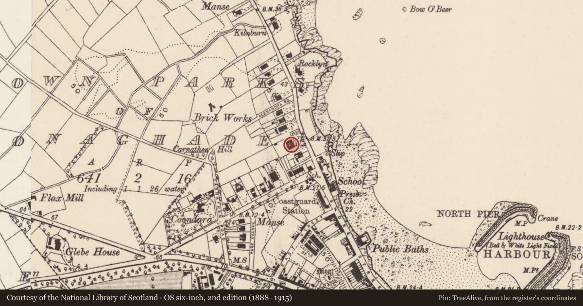 Ordnance Survey six-inch map, 2nd edition (1888–1915) covering the location of 28 Warren Road, Town parks of Donaghadee, Ards and North Down, with a pin at the register's coordinates