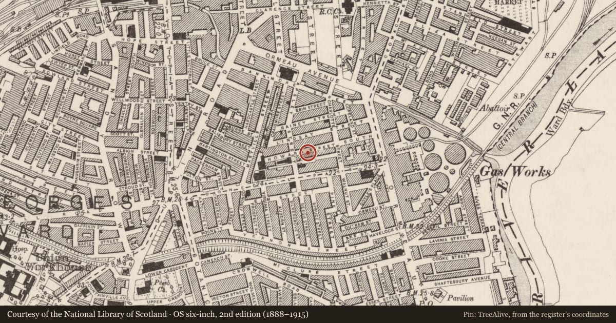 Ordnance Survey six-inch map, 2nd edition (1888–1915) covering the location of 40-86 Howard Street South, Belfast, with a pin at the register's coordinates
