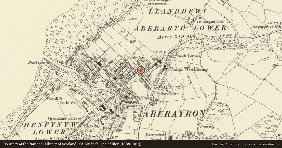 Ordnance Survey six-inch map, 2nd edition (1888–1913) covering the location of 4 North Road, Aberaeron, Ceredigion, with a pin at the register's coordinates