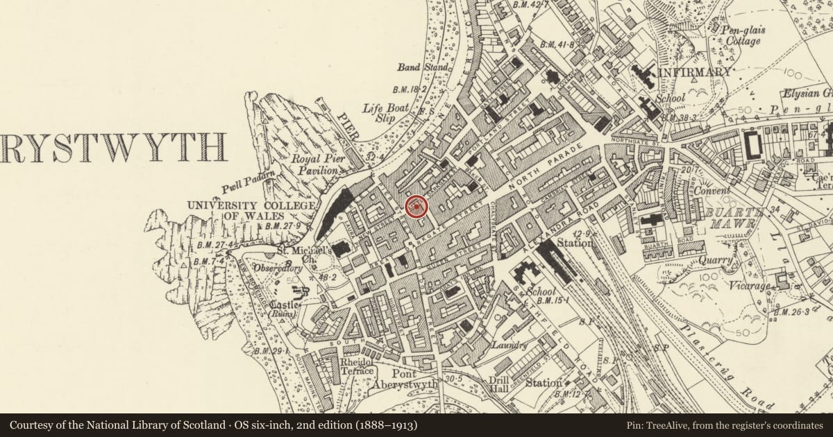 Ordnance Survey six-inch map, 2nd edition (1888–1913) covering the location of 32 Eastgate, Aberystwyth, Ceredigion, with a pin at the register's coordinates