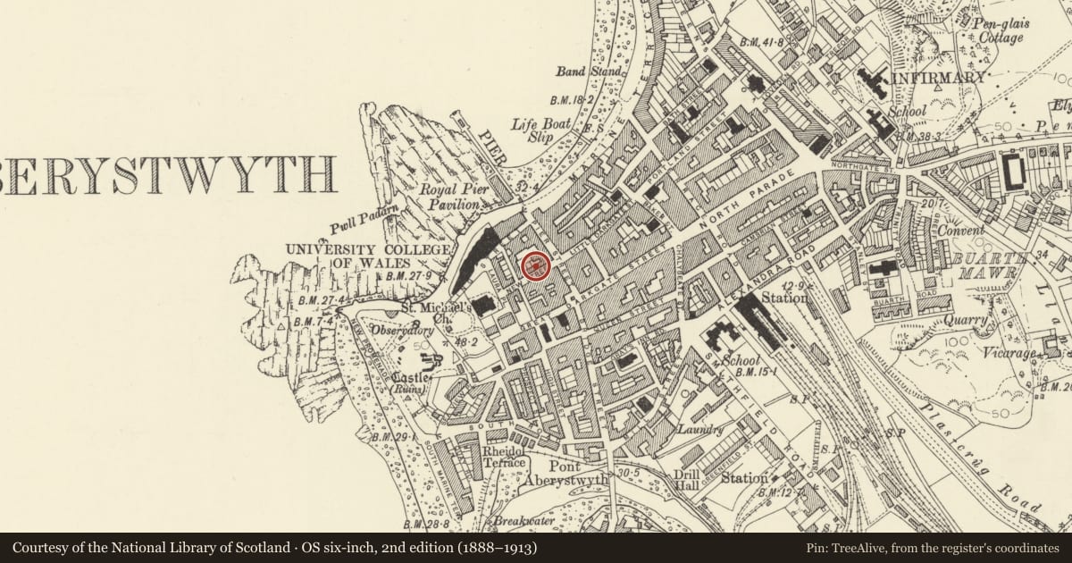 Ordnance Survey six-inch map, 2nd edition (1888–1913) covering the location of 5 New Street, Aberystwyth, Ceredigion, with a pin at the register's coordinates