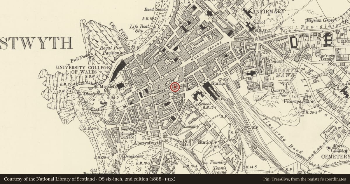 Ordnance Survey six-inch map, 2nd edition (1888–1913) covering the location of 14 Queen Street, Aberystwyth, Ceredigion, with a pin at the register's coordinates