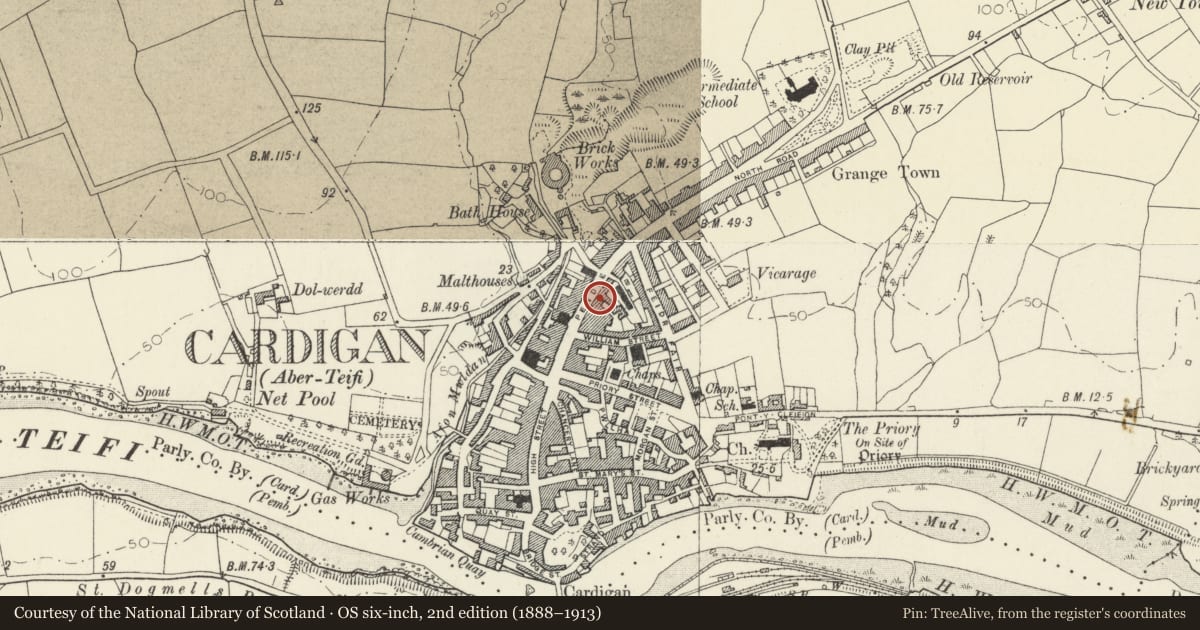 Ordnance Survey six-inch map, 2nd edition (1888–1913) covering the location of 44 Pendre, Cardigan, Ceredigion, with a pin at the register's coordinates