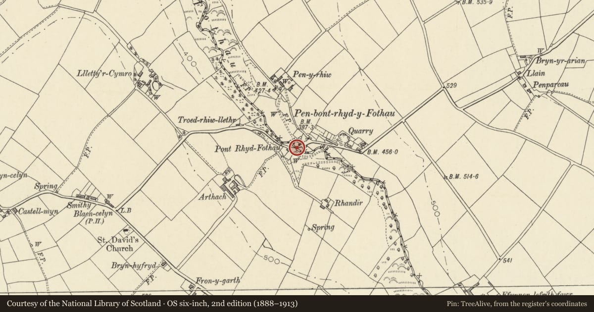 Ordnance Survey six-inch map, 2nd edition (1888–1913) covering the location of Bridge over Nant Fothau (partly in the Llangranog Community), Llandysiliogogo, Ceredigion, with a pin at the register's coordinates