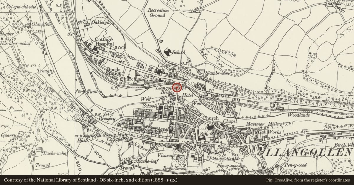 Ordnance Survey six-inch map, 2nd edition (1888–1913) covering the location of Llangollen Bridge, Denbighshire, with a pin at the register's coordinates