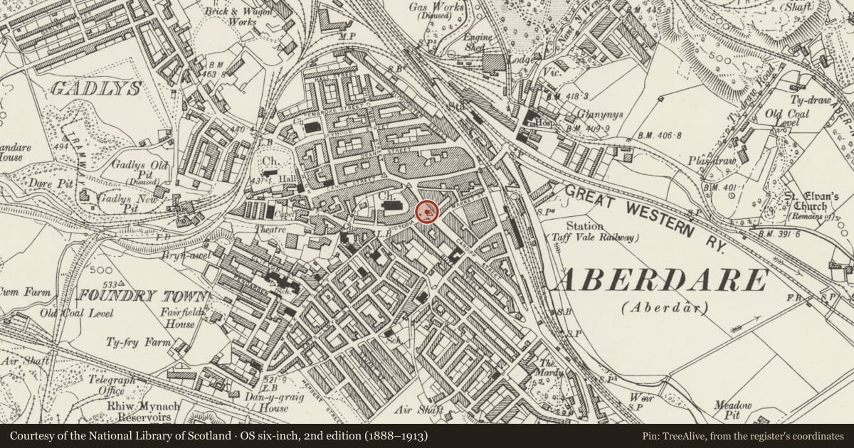 Ordnance Survey six-inch map, 2nd edition (1888–1913) covering the location of War Memorial, Aberdare East, Rhondda Cynon Taff, with a pin at the register's coordinates
