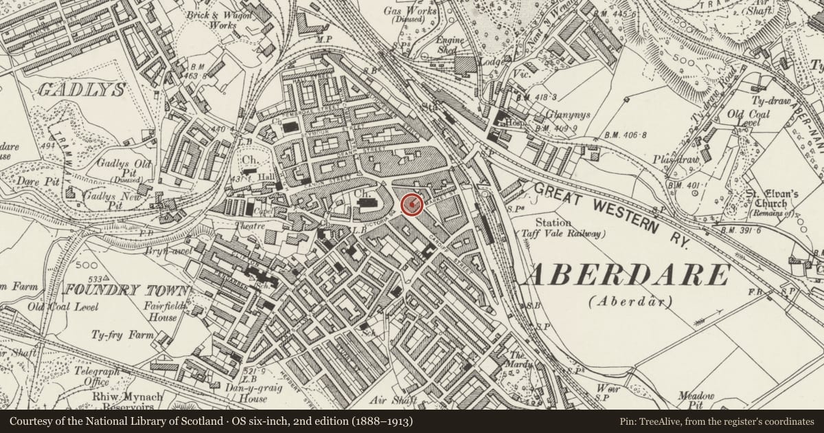 Ordnance Survey six-inch map, 2nd edition (1888–1913) covering the location of Caradog Arms Hotel, Aberdare East, Rhondda Cynon Taff, with a pin at the register's coordinates