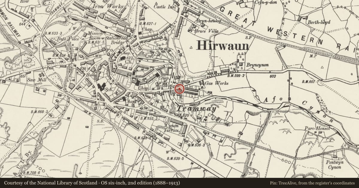 Ordnance Survey six-inch map, 2nd edition (1888–1913) covering the location of 44 Swansea Road, including forecourt wall & piers, Hirwaun, Rhondda Cynon Taff, with a pin at the register's coordinates