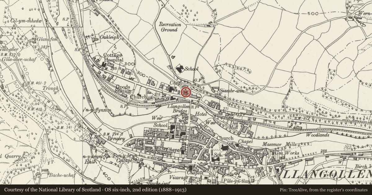 Ordnance Survey six-inch map, 2nd edition (1888–1913) covering the location of 1 Abbey Square, Llangollen, Denbighshire, with a pin at the register's coordinates