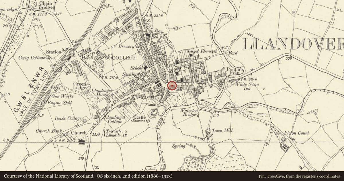 Ordnance Survey six-inch map, 2nd edition (1888–1913) covering the location of 5 High Street, Llandovery, Carmarthenshire, with a pin at the register's coordinates
