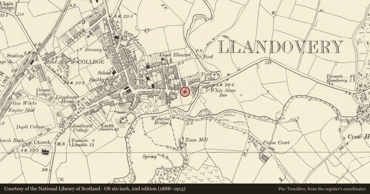 Ordnance Survey six-inch map, 2nd edition (1888–1913) covering the location of Ty-Ficar Pritchard, Llandovery, Carmarthenshire, with a pin at the register's coordinates