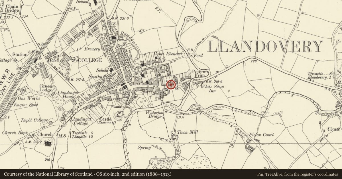 Ordnance Survey six-inch map, 2nd edition (1888–1913) covering the location of Britannia House, Llandovery, Carmarthenshire, with a pin at the register's coordinates