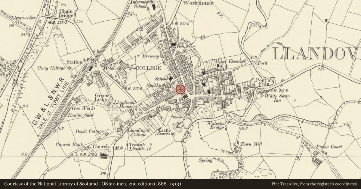 Ordnance Survey six-inch map, 2nd edition (1888–1913) covering the location of The Post Office, Llandovery, Carmarthenshire, with a pin at the register's coordinates