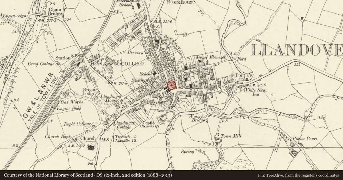 Ordnance Survey six-inch map, 2nd edition (1888–1913) covering the location of 1 Stone Street, Llandovery, Carmarthenshire, with a pin at the register's coordinates