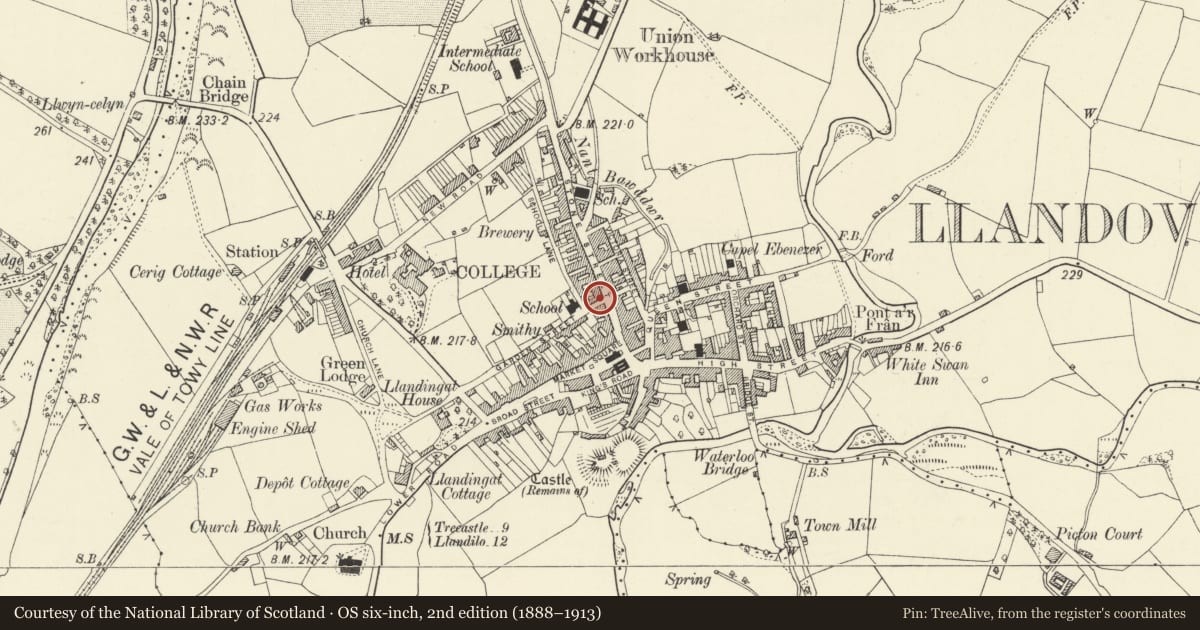 Ordnance Survey six-inch map, 2nd edition (1888–1913) covering the location of Darwen House, Llandovery, Carmarthenshire, with a pin at the register's coordinates