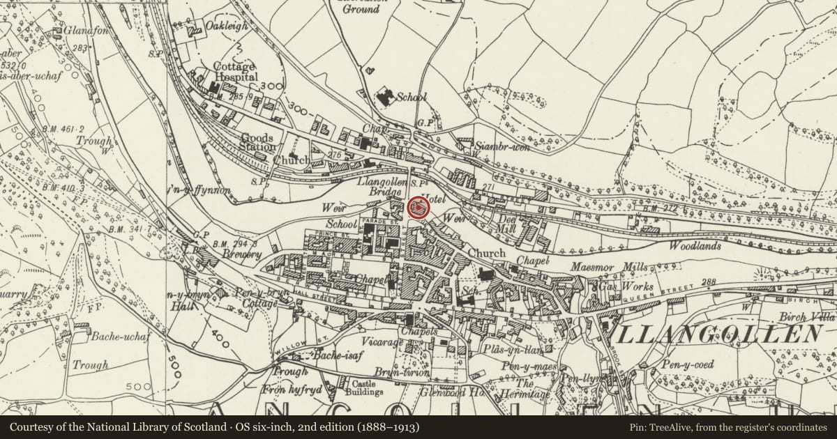 Ordnance Survey six-inch map, 2nd edition (1888–1913) covering the location of Royal Hotel, Llangollen, Denbighshire, with a pin at the register's coordinates