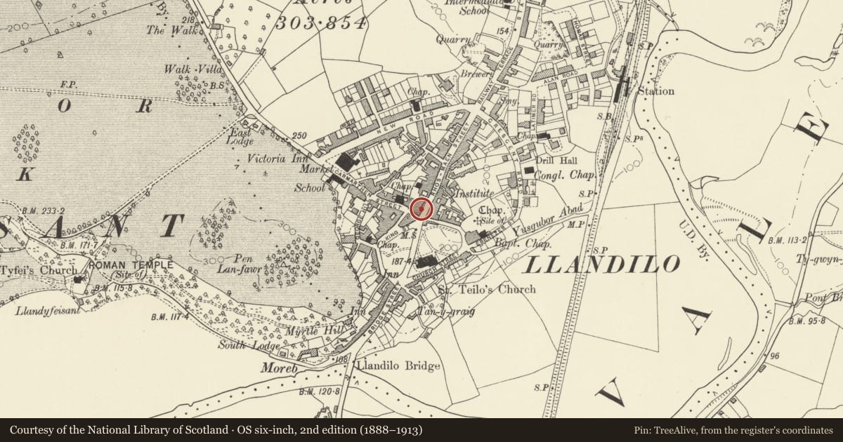 Ordnance Survey six-inch map, 2nd edition (1888–1913) covering the location of Midland Bank Chambers, Llandeilo, Carmarthenshire, with a pin at the register's coordinates