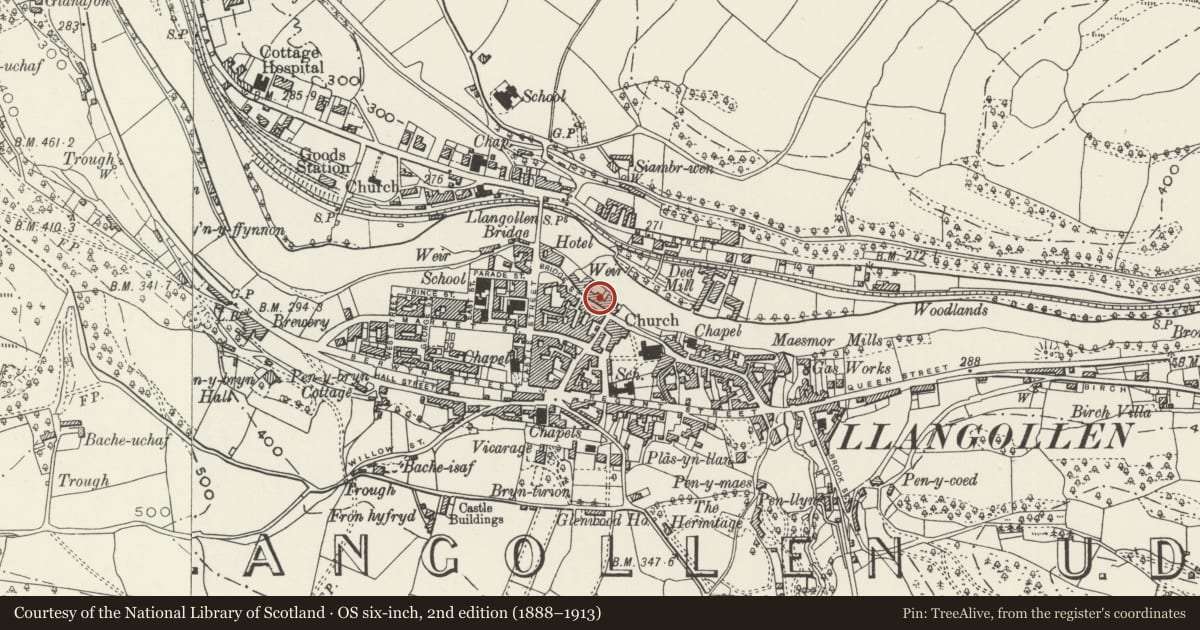 Ordnance Survey six-inch map, 2nd edition (1888–1913) covering the location of 21 Bridge Street, Llangollen, Denbighshire, with a pin at the register's coordinates