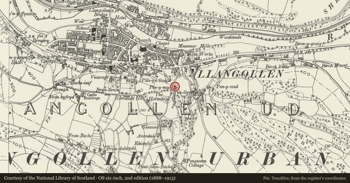 Ordnance Survey six-inch map, 2nd edition (1888–1913) covering the location of Pen-y-Maes, Llangollen, Denbighshire, with a pin at the register's coordinates