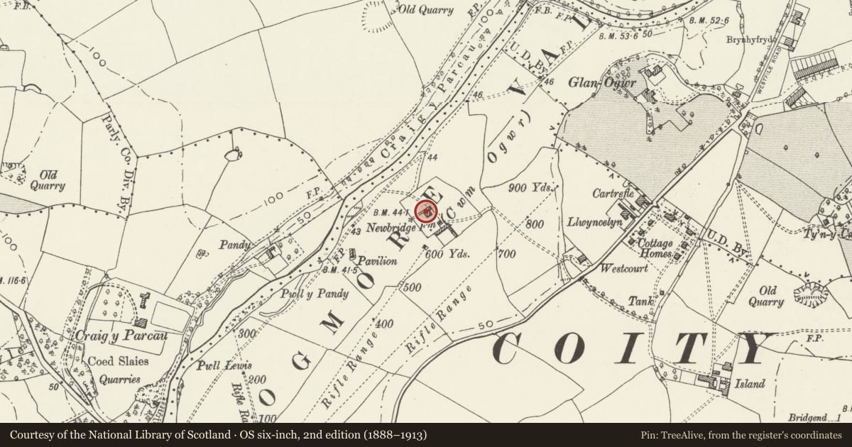 Ordnance Survey six-inch map, 2nd edition (1888–1913) covering the location of Newbridge Farmhouse, Bridgend, with a pin at the register's coordinates