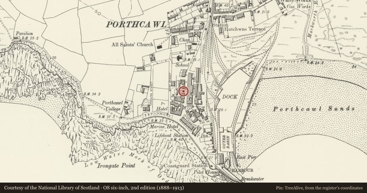 Ordnance Survey six-inch map, 2nd edition (1888–1913) covering the location of Public Conveniences, Porthcawl, Bridgend, with a pin at the register's coordinates