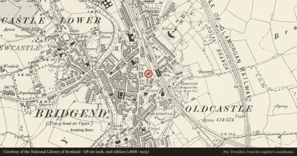 Ordnance Survey six-inch map, 2nd edition (1888–1913) covering the location of Pair of Telephone Call-boxes on the pavement outside the Head Post Office, Bridgend, with a pin at the register's coordinates