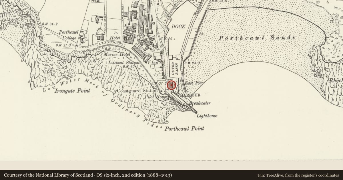 Ordnance Survey six-inch map, 2nd edition (1888–1913) covering the location of Jennings Warehouse, Porthcawl, Bridgend, with a pin at the register's coordinates