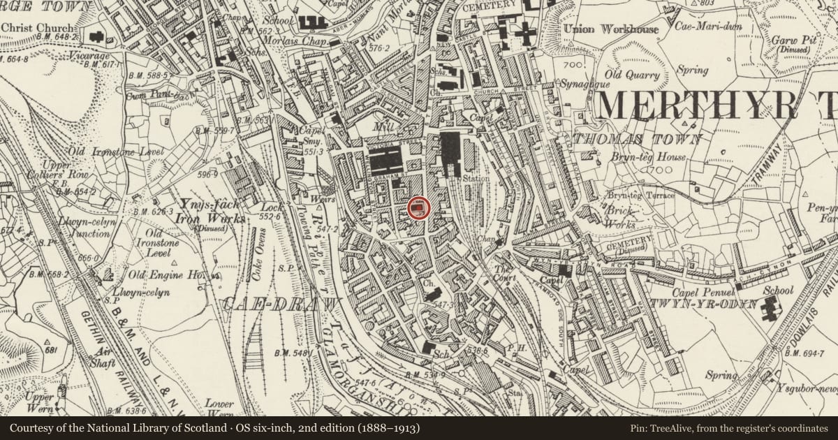 Ordnance Survey six-inch map, 2nd edition (1888–1913) covering the location of High Street Baptist Church, Town, Merthyr Tydfil, with a pin at the register's coordinates