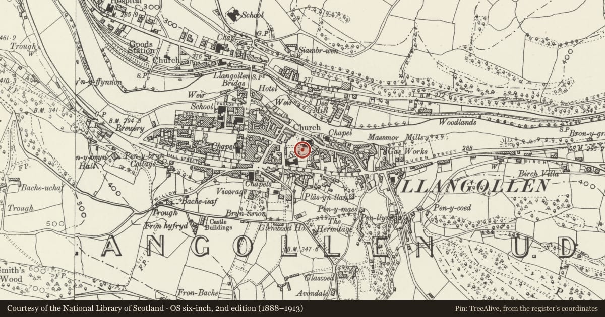 Ordnance Survey six-inch map, 2nd edition (1888–1913) covering the location of Sundial in the churchyard of St. Collen's Parish Church, Llangollen, Denbighshire, with a pin at the register's coordinates