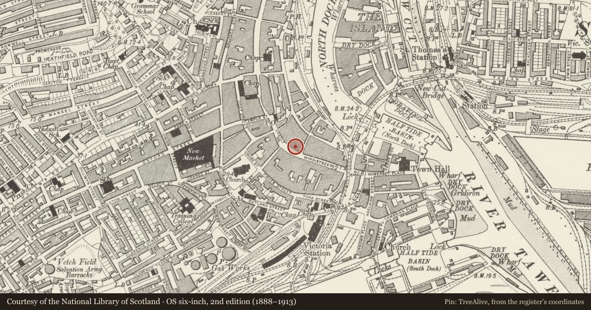 Ordnance Survey six-inch map, 2nd edition (1888–1913) covering the location of 6 Wind Street, Castle, Swansea, with a pin at the register's coordinates