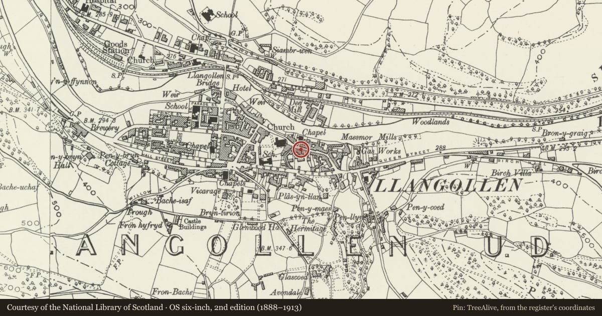Ordnance Survey six-inch map, 2nd edition (1888–1913) covering the location of 18, Llangollen, Denbighshire, with a pin at the register's coordinates