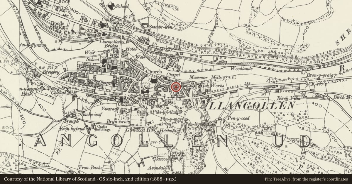 Ordnance Survey six-inch map, 2nd edition (1888–1913) covering the location of 34 Church Street, Llangollen, Denbighshire, with a pin at the register's coordinates