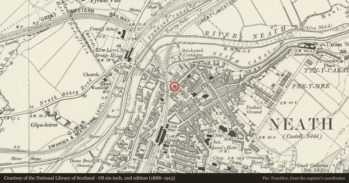 Ordnance Survey six-inch map, 2nd edition (1888–1913) covering the location of Great Western Chambers, Neath, Neath Port Talbot, with a pin at the register's coordinates