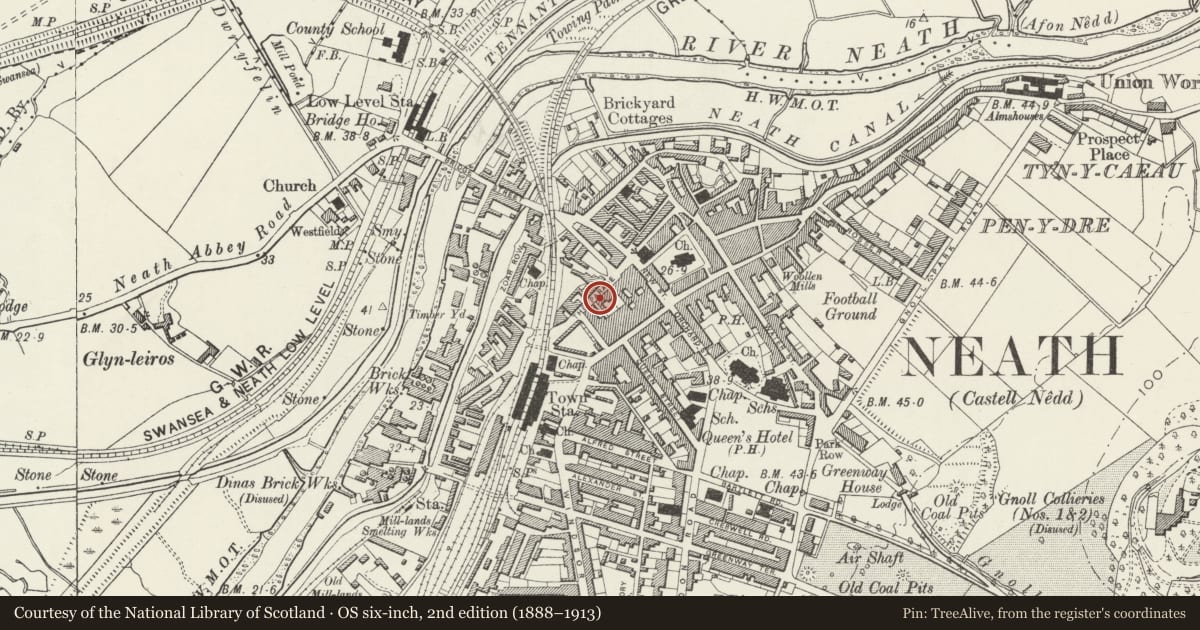 Ordnance Survey six-inch map, 2nd edition (1888–1913) covering the location of Barclay's Bank, Neath, Neath Port Talbot, with a pin at the register's coordinates
