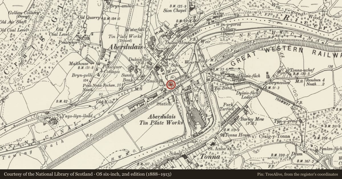 Ordnance Survey six-inch map, 2nd edition (1888–1913) covering the location of Lock keeper's and toll collector's office at SW end of Aberdulais Aqueduct, Blaenhonddan, Neath Port Talbot, with a pin at the register's coordinates
