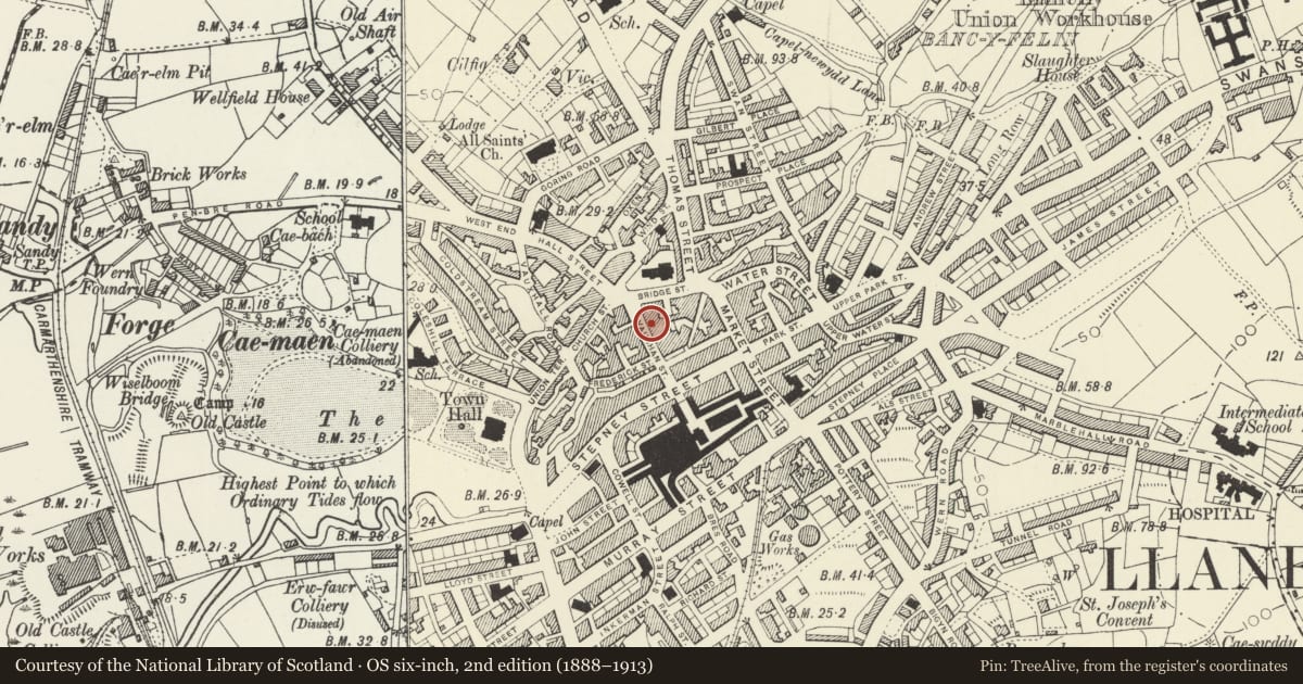 Ordnance Survey six-inch map, 2nd edition (1888–1913) covering the location of Barclay's Bank, Llanelli, Carmarthenshire, with a pin at the register's coordinates