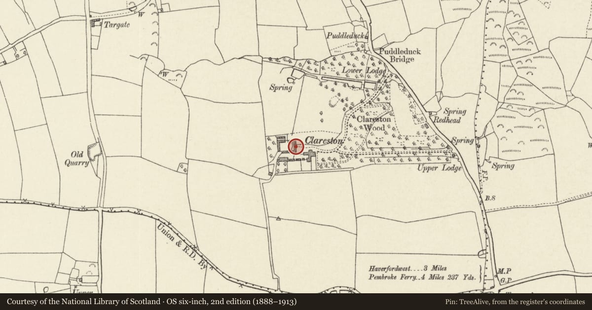 Ordnance Survey six-inch map, 2nd edition (1888–1913) covering the location of Stable block at Clareston, Freystrop, Pembrokeshire, with a pin at the register's coordinates
